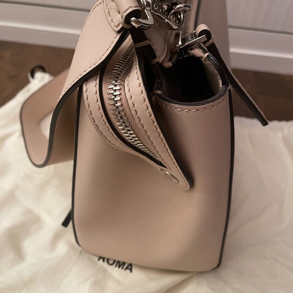 Fendi bag - Picture 6 of 11